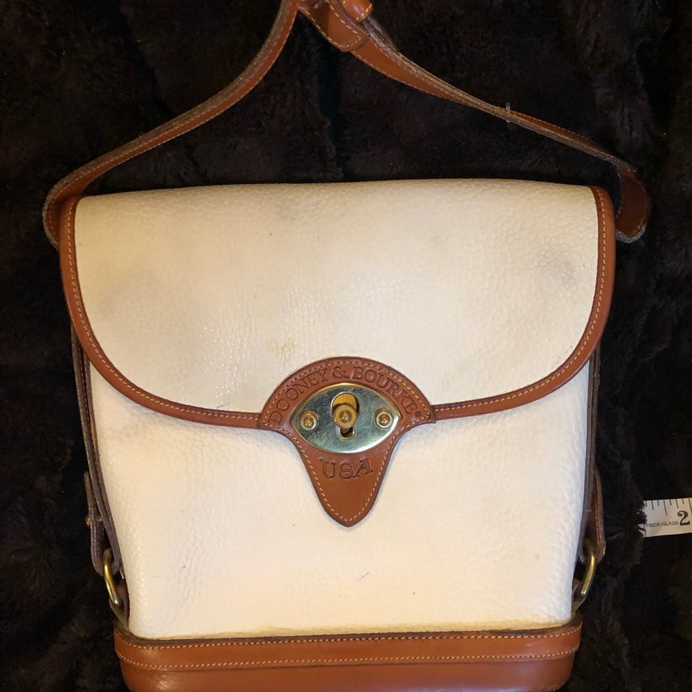 DOONEY&BOURKE VINTAGE SPECTATOR BAG